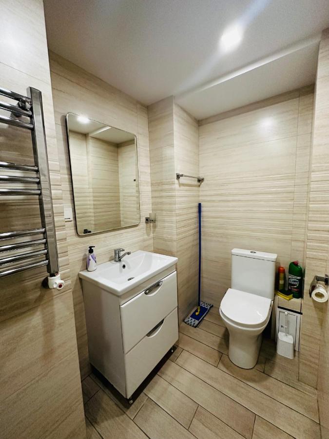 Suite Apartment On Pushkin Street Yerevan Exterior foto